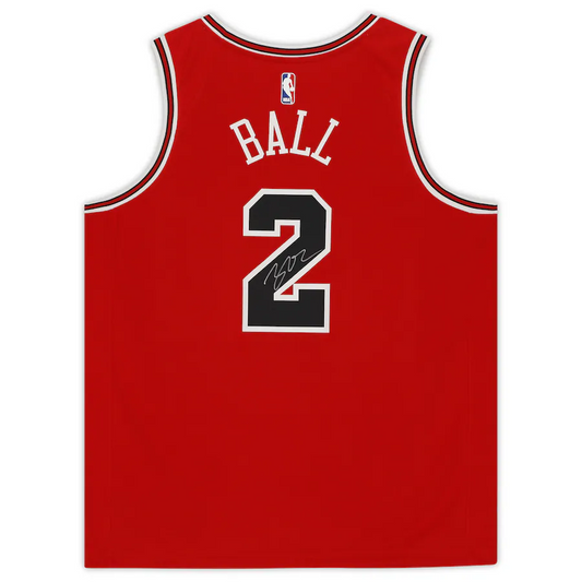 Lonzo Ball Signed Red Chicago Bulls  Nike Swingman Jersey (Fanatics)