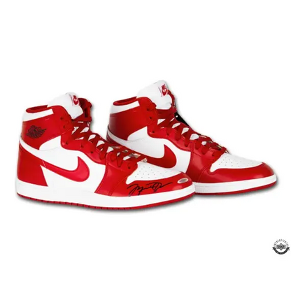 Michael Jordan Signed  Nike Air Jordan 1 Retro High 1985 New Beginnings Shoe (Upper Deck)