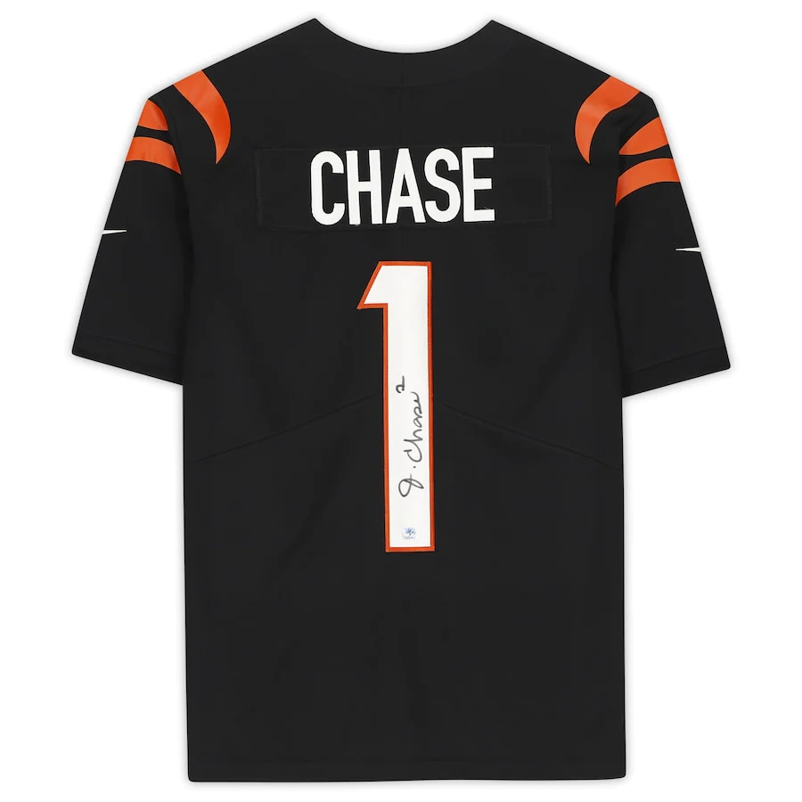 Ja'Marr Chase Signed Cincinnati Bengals Black Nike Limited Jersey (Fanatics)