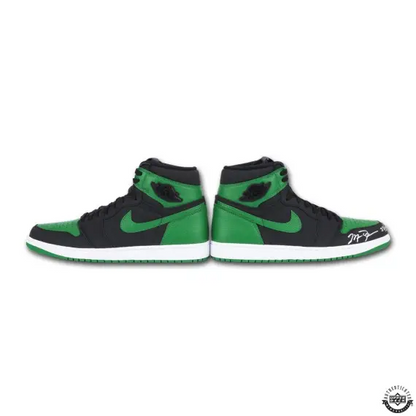Michael Jordan Signed Nike Air Jordan 1 Retro High Pine Green and Black Shoes (Upper Deck)