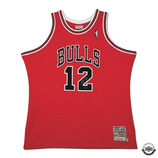 Michael Jordan Signed 1990 Chicago Bulls #12 Jersey M&N (Upper Deck)
