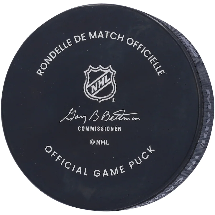 Chris Kreider Signed New York Rangers Official Game Hockey Puck (Fanatics)