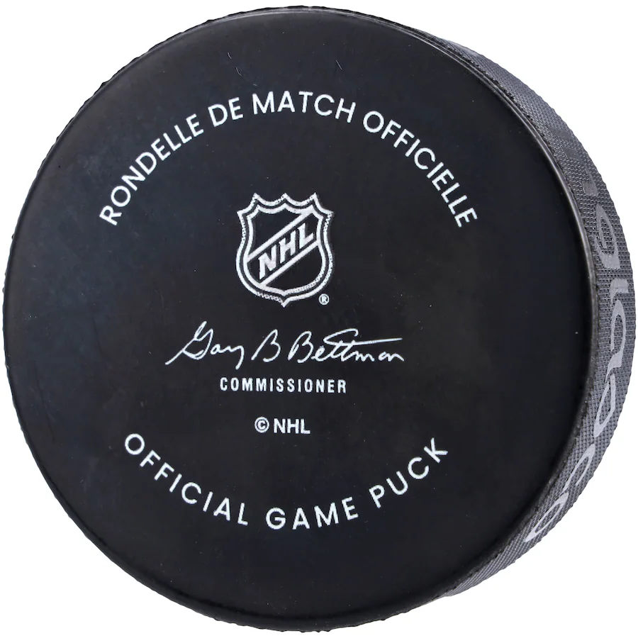 Jake Guentzel Signed Pittsburgh Penguins  Official NHL Game Puck (Fanatics)