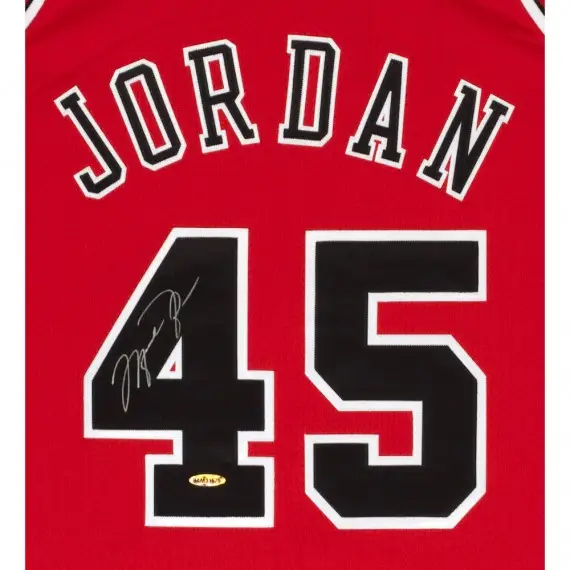 Michael Jordan Signed 1995 Chicago Bulls #45 Jersey M&N (Upper Deck)