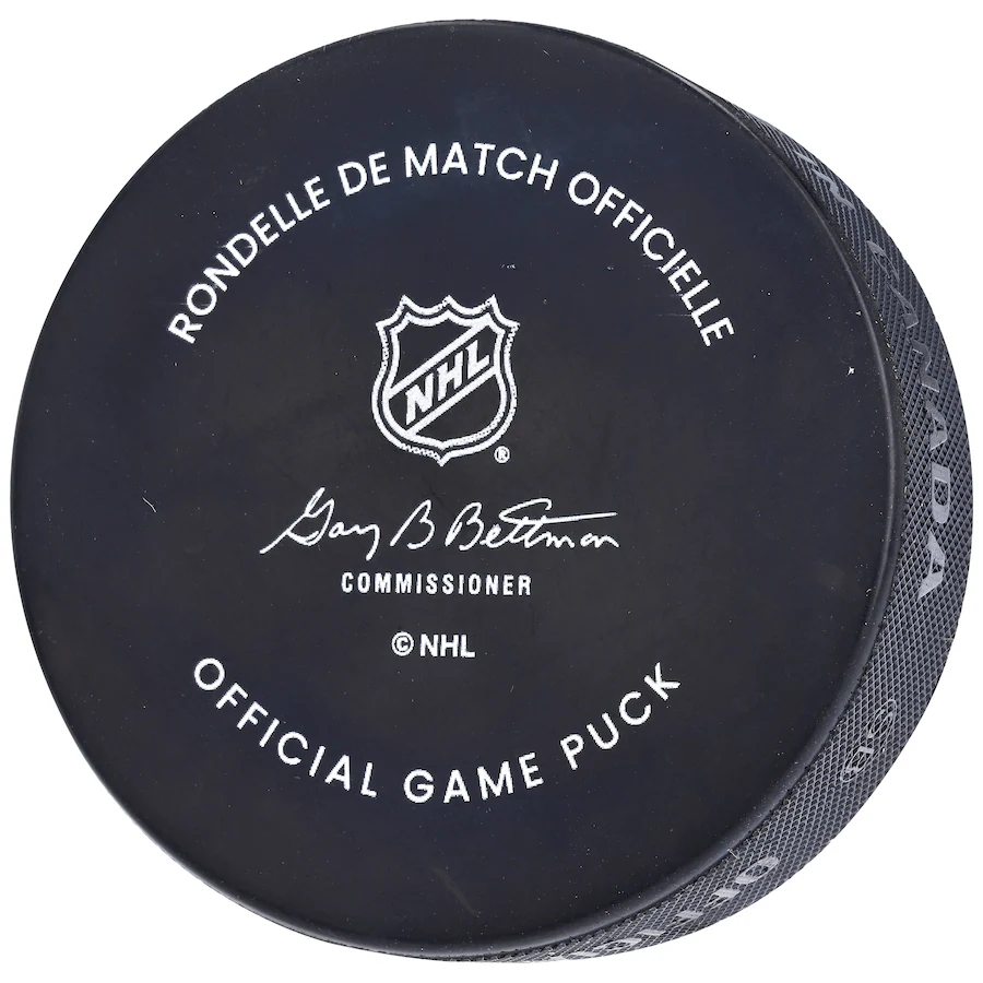 Auston Matthews Signed Toronto Maple Leafs NHL Official Game Puck (Fanatics)