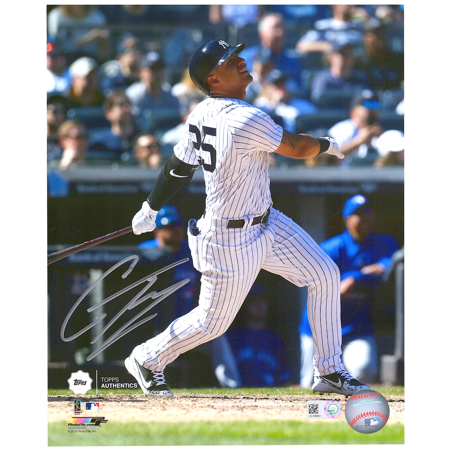 Gleyber Torres Signed New York Yankees Topps  8" x 10" Swinging Photograph (Fanatics)